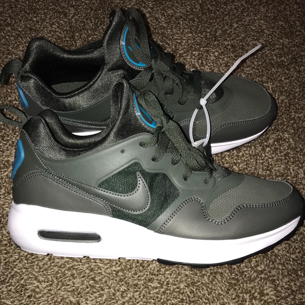 Men’s Nike Air Max Prime NWT Olive green & Blue